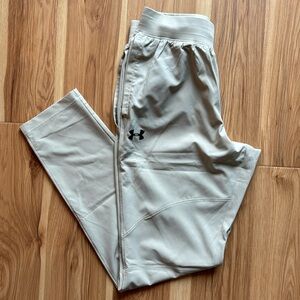 Under Armour Unstoppable Tapered Pant